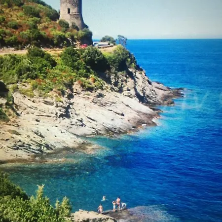 مكان تخييم Les Orangers *