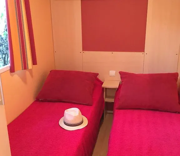 Campingplatz Les Orangers *